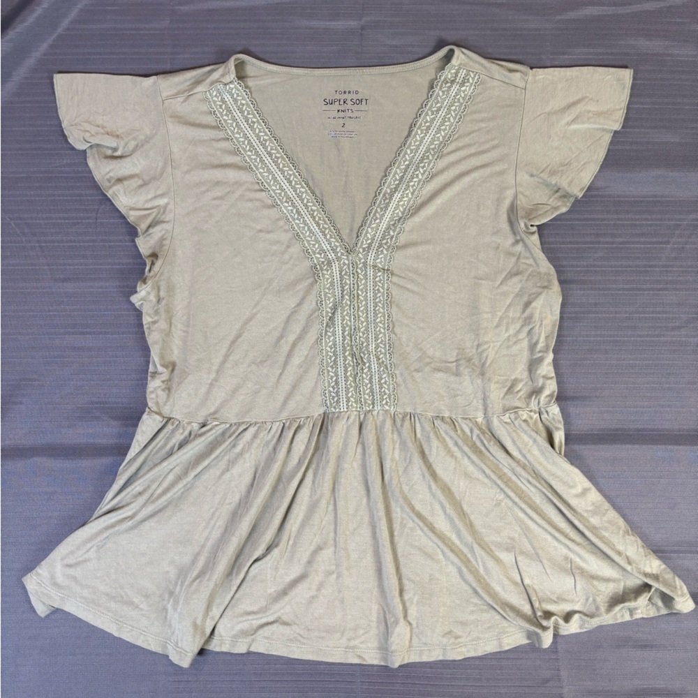 Torrid Super Soft Knit Peplum Top Size 2 Lace V-Neck Sage Green